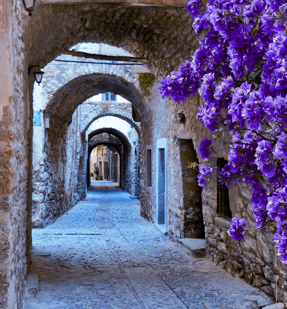 Chios bietet neben traumschöne Küsrten und Orte mit Mastiha ein weltweit gefragtes Erzeugnis